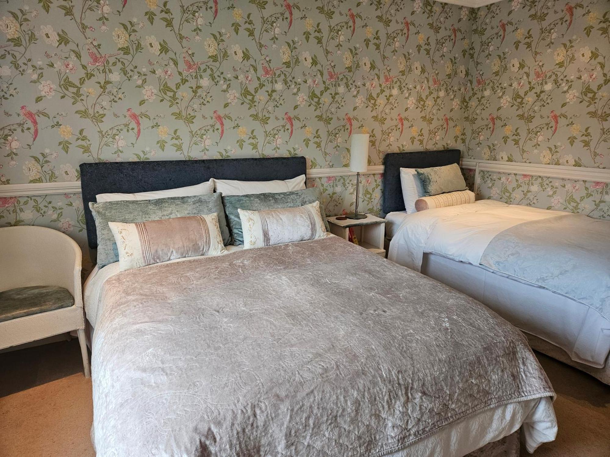 Lynster House Otel Monaghan Dış mekan fotoğraf